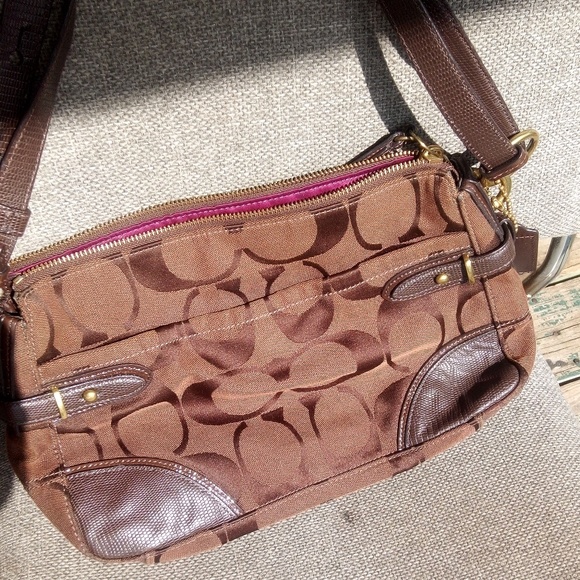 Coach purse - Picture 3 of 3